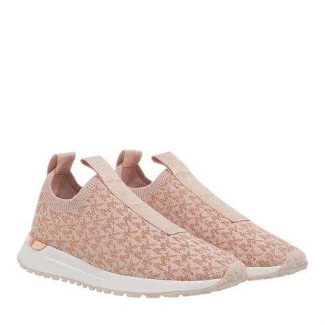 michael kors soft pink love